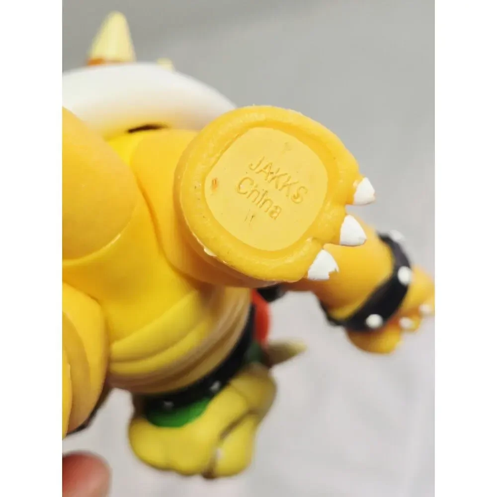 Jakks World Of Nintendo Super Mario Bros. Bowser 2.5